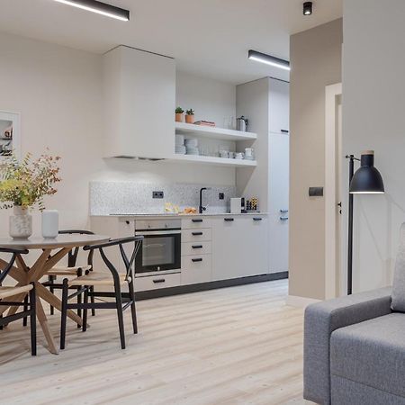 Ferienwohnung Charming Retiro Chic Madrid Exterior foto